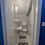 The Loft Project Center F דירה