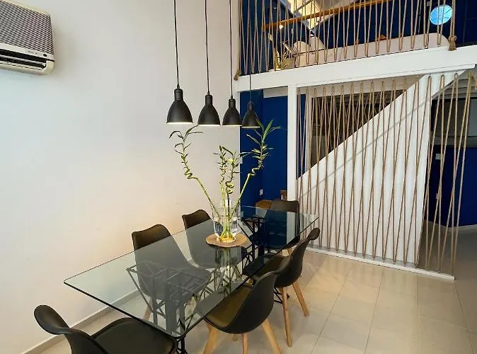 The Loft Project Center F * Aigio