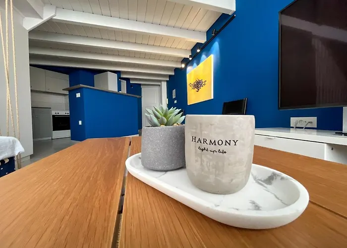 The Loft Project Center F Lägenhet Aigio